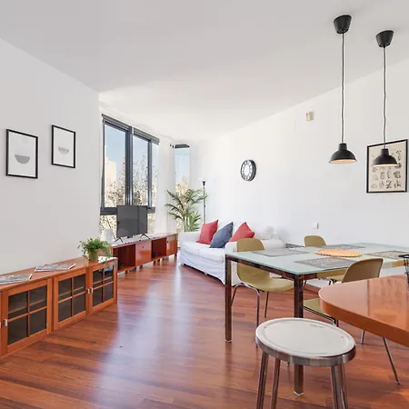 Apartamento Cheerful Olympic Village Barcelona