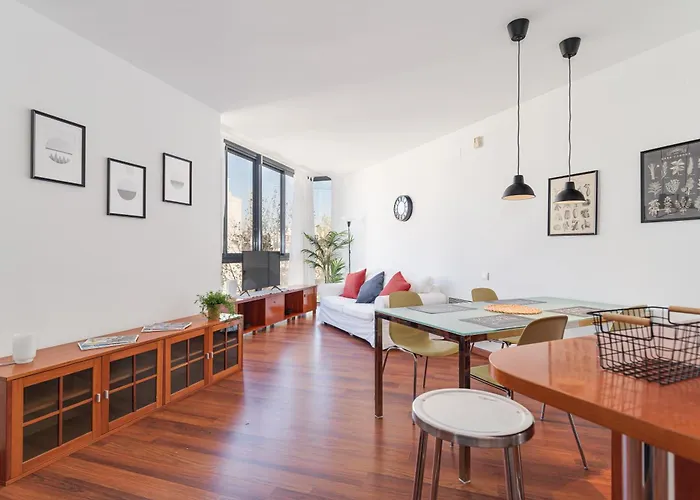 شقة Cheerful Olympic Village برشلونة
